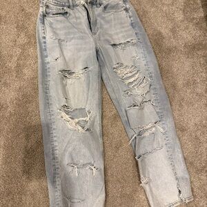 American Eagle Outfitters Light Blue Distressed Boyfriend Jeans